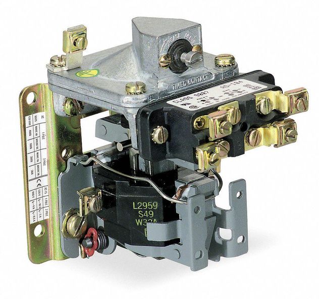 Square D 9050AO11EV02